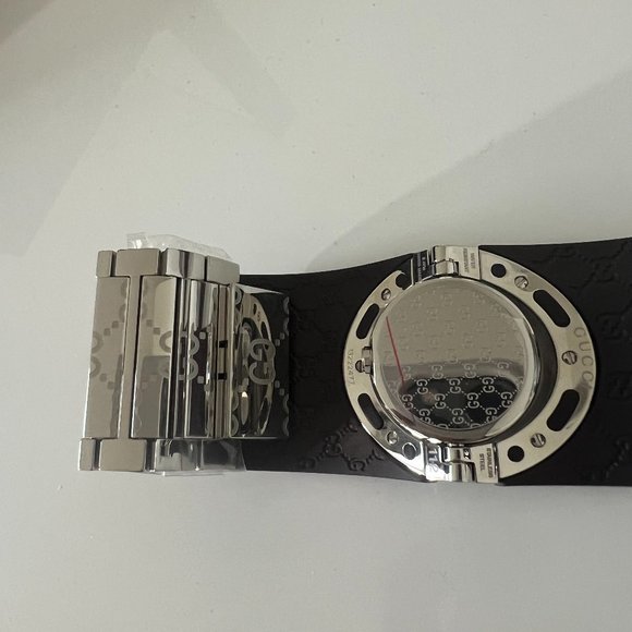 Gucci Watch - Picture 7 of 7